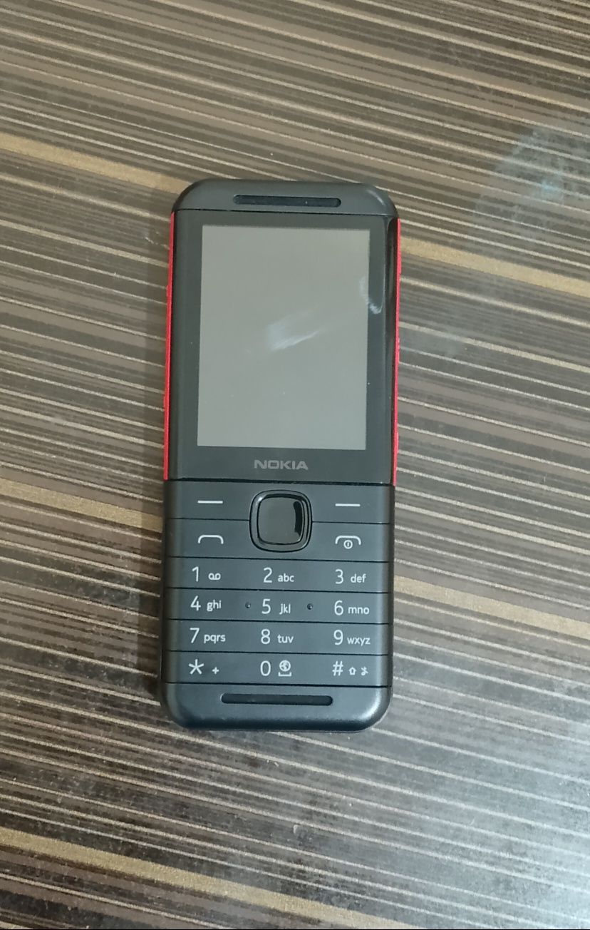 Nokia 5310 qora yangi