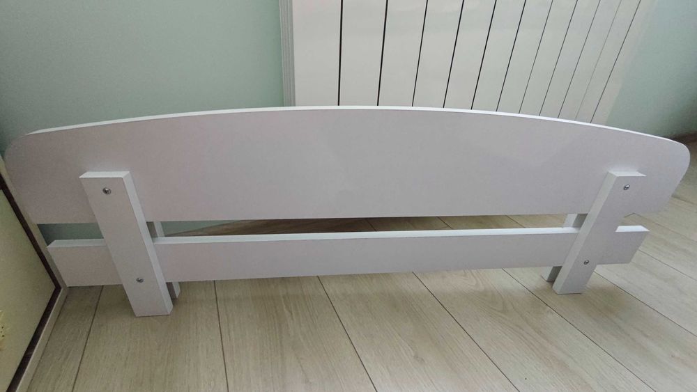 Предпазна преграда за детско легло