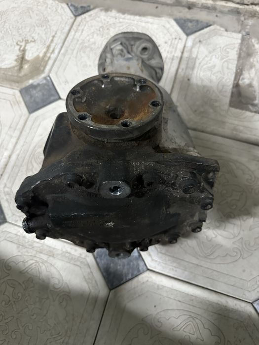Редуктор w210 3,45 в отличном состояний