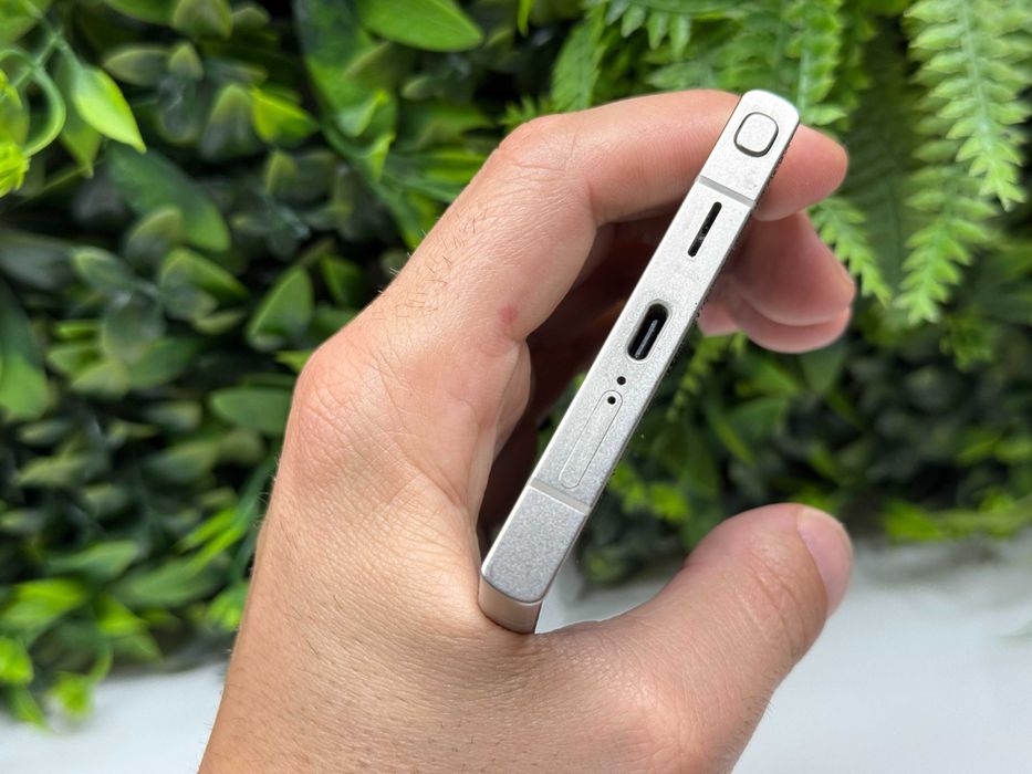 Samsung Galaxy S24 Ultra 256GB 12GB Ram Гаранция