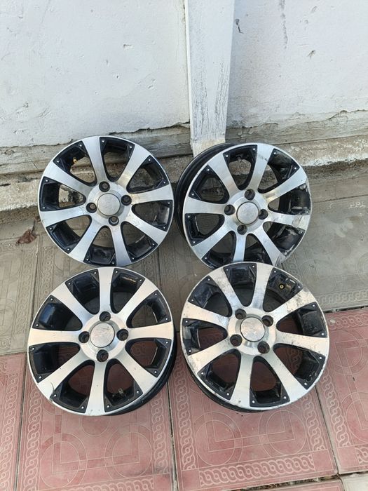 R13 diska sotiladi