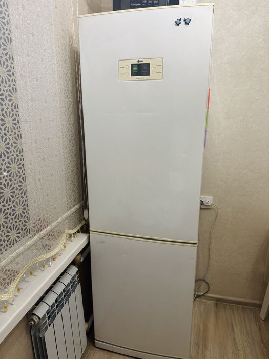 Холодильник LG Total No Frost