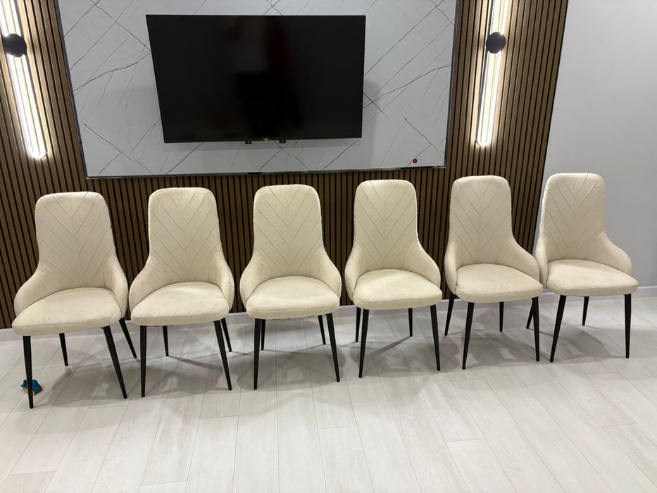 Стол стулясымен сатылады