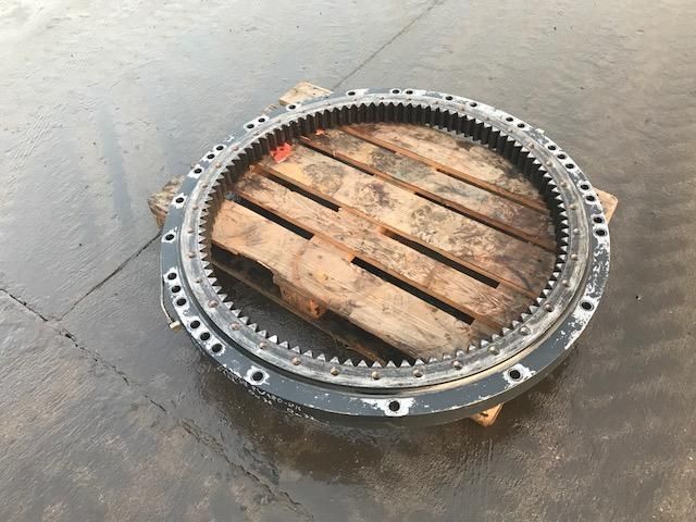 coroana de rotire excavator hitachi ex750-5