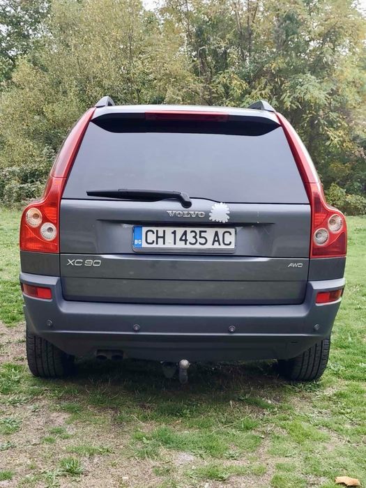 Volvo XC90 2005година