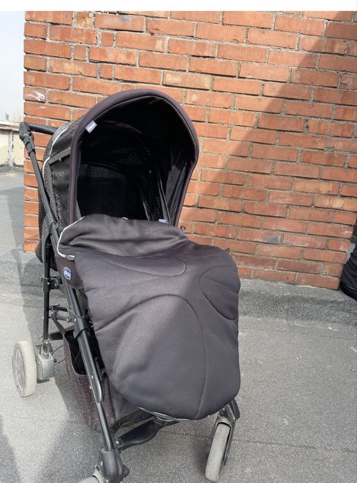 Бебешка количка chicco