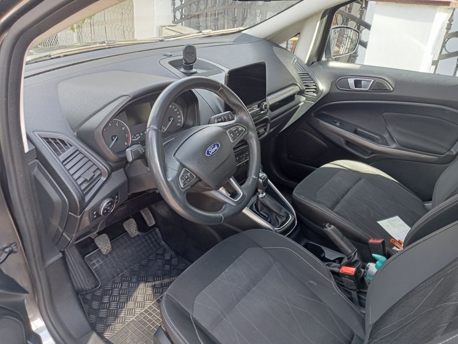 Vând Ford EcoSport