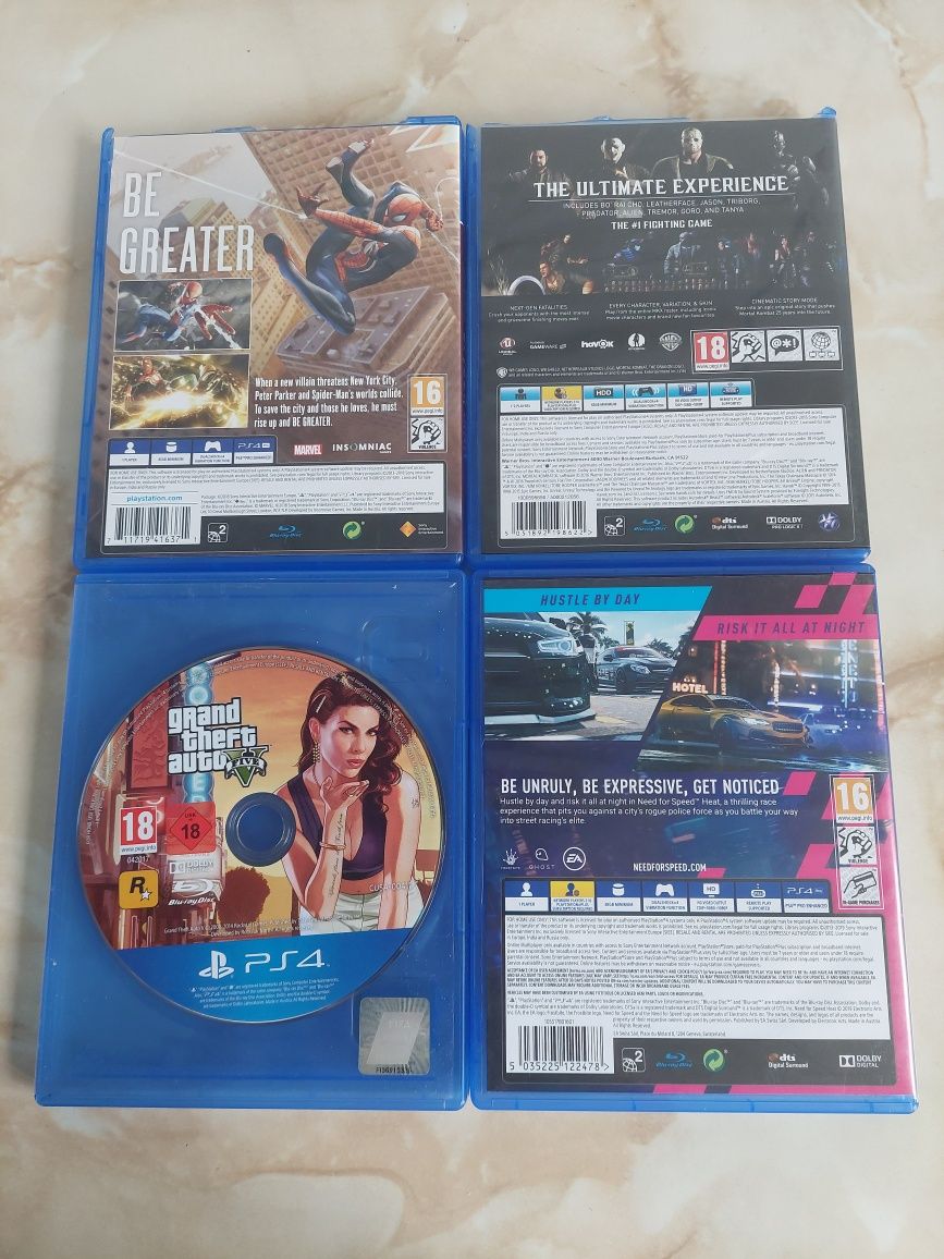 [PS4] Vând 4 jocuri de top impecabile pentru PlayStation 4 /poze reale
