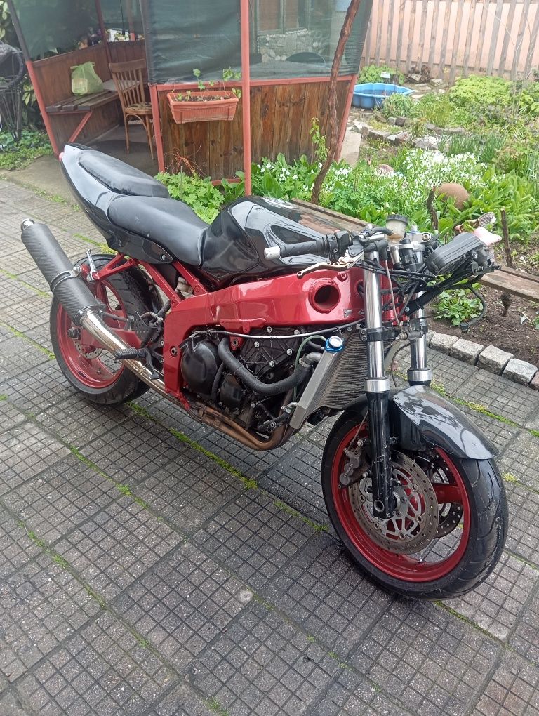 Kawasaki ZX6R 1998 На Части