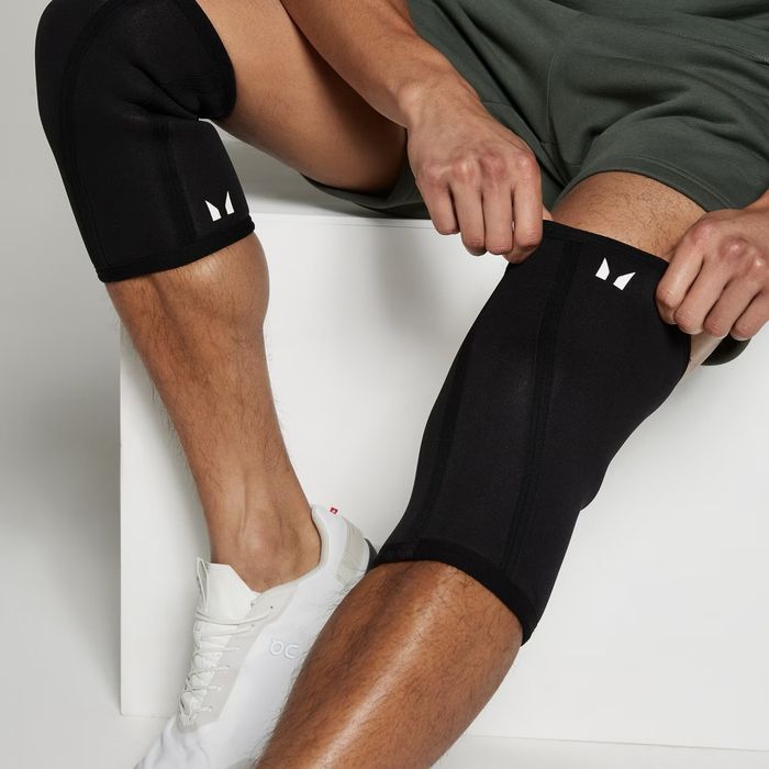 Pereche de genunchiere MP Unisex Training - Negru