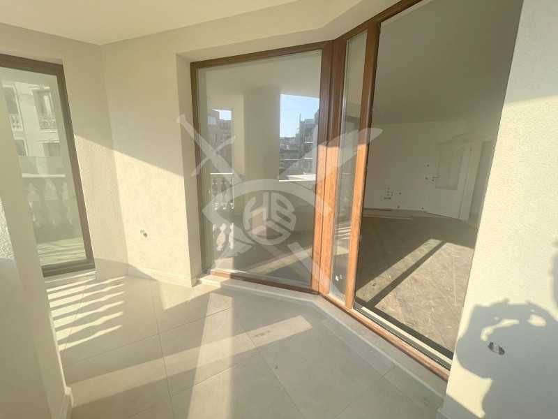 Продава се Двустаен апартамент в Поморие - 63 кв.м за 1698 €/кв.м - Снимка #9