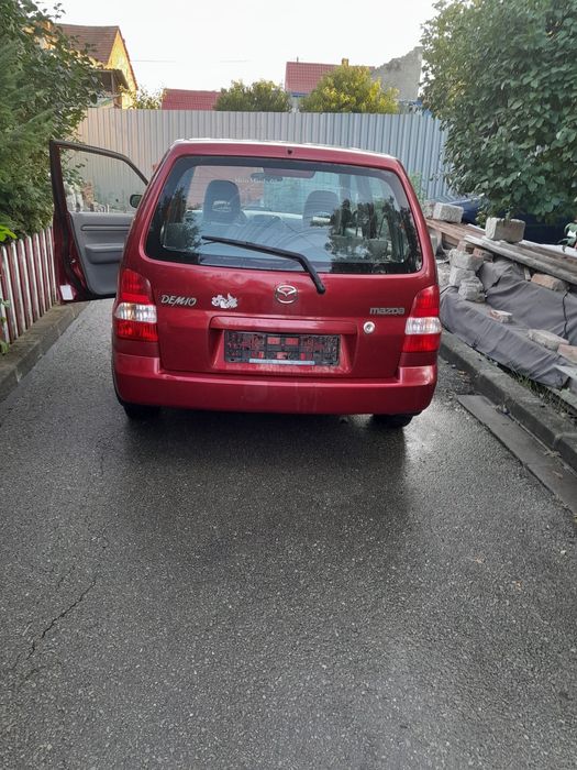 Vând Mazda  (2001) – Mașină demo, adusă din Austria