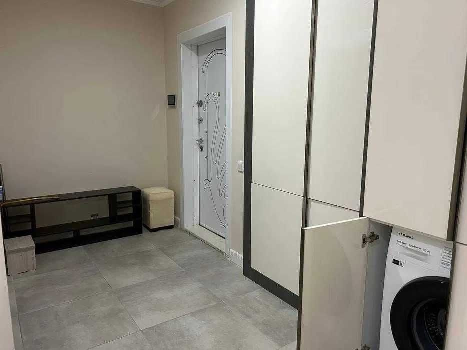 Istanbul city, /8/9, 95м2 Ориентир:ресторан Яккасарай Чиллер система!!