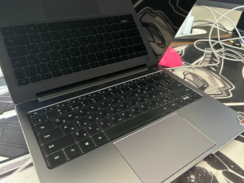 Ноутбук HUAWEI MateBook 14 KLVL-W56W 16+512GB Space Grey (53012NVL)