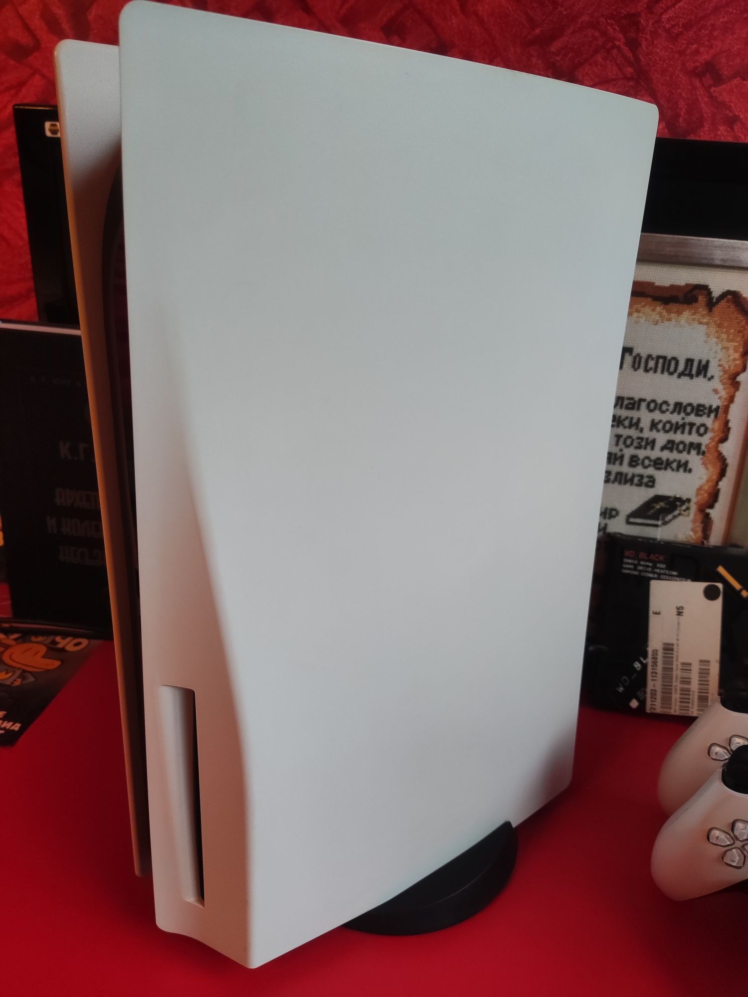 Playstation 5 Disk Edition +док станция+2 пада+SSD+5 игри