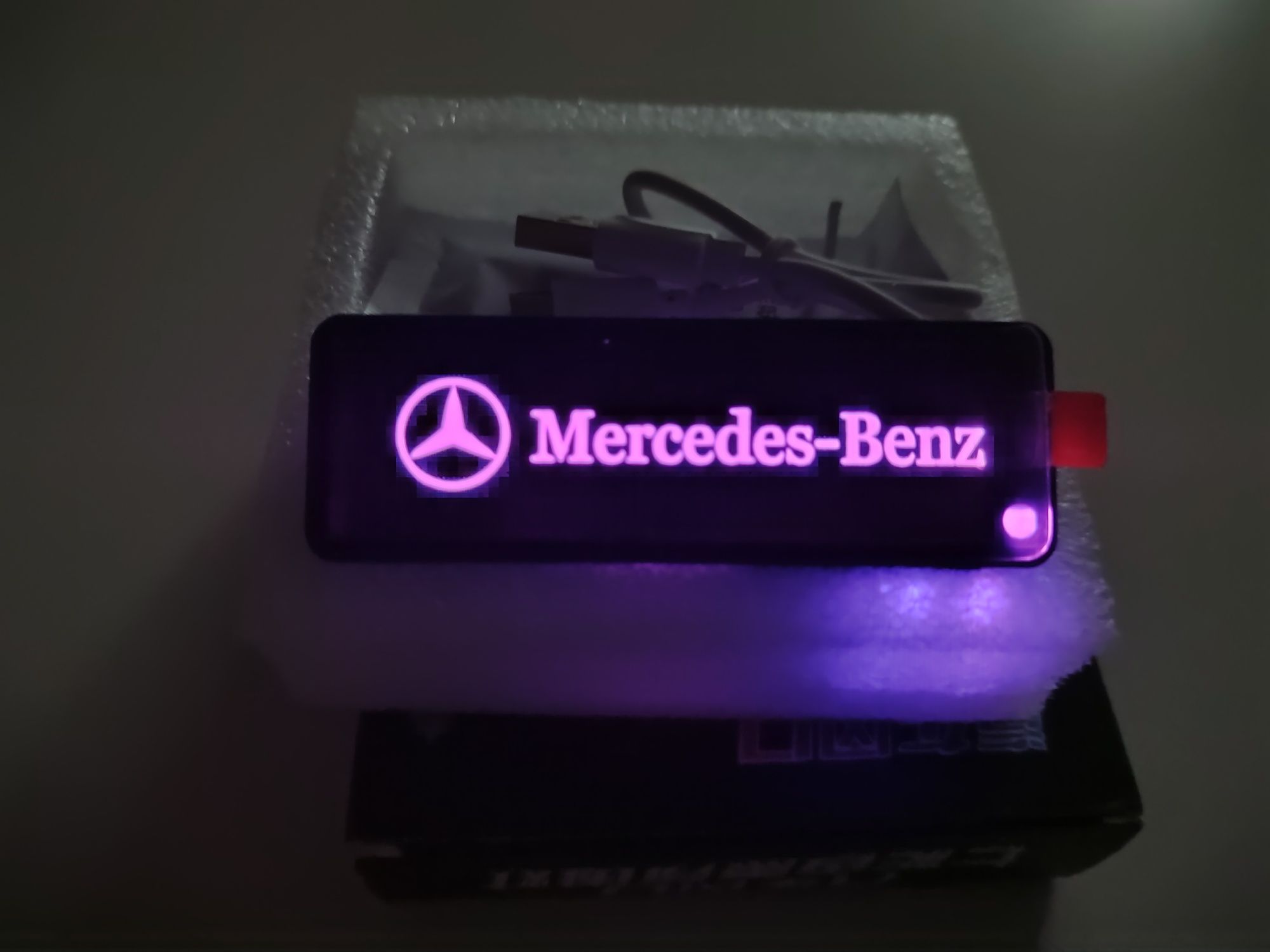 Ароматизатор с подсветкой Mercedes Benz