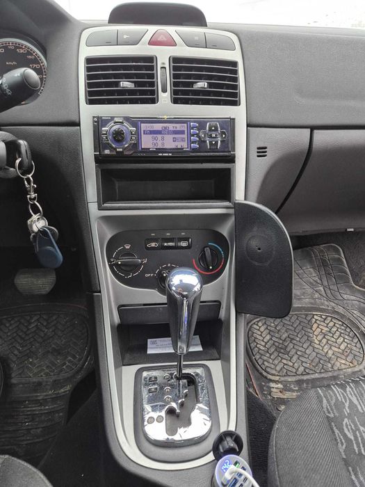 Vand urgent Peugeot 307 cutie automata