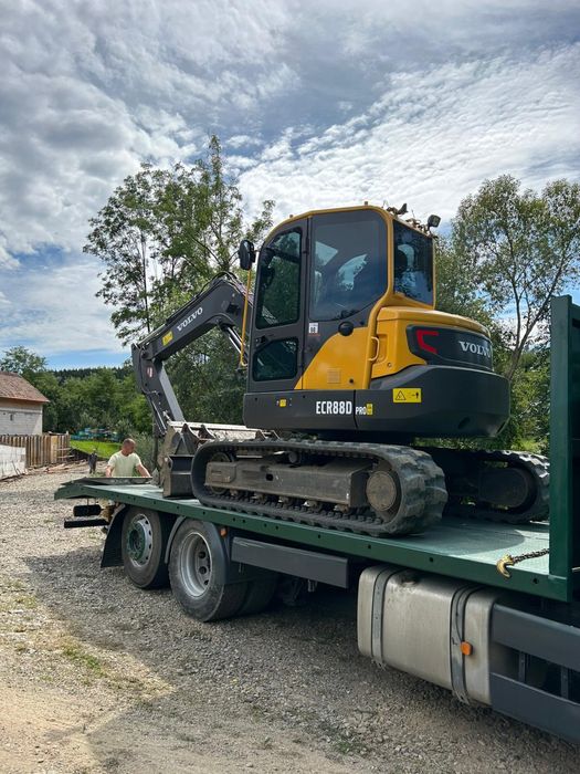 Transport utilaje trailer platforma tractari auto
