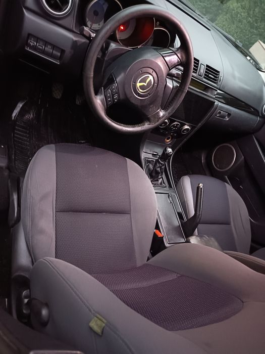 Mazda 1.6  105 cp 2009