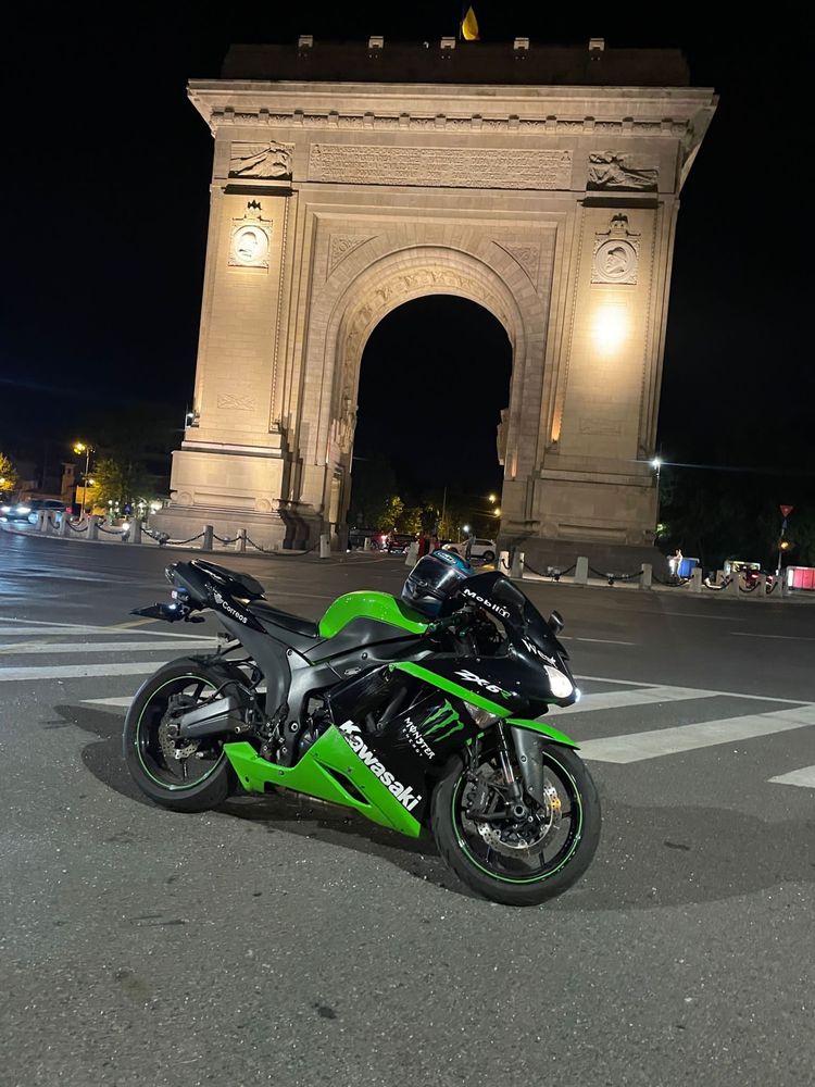 Kawasaki Ninja ZX6R