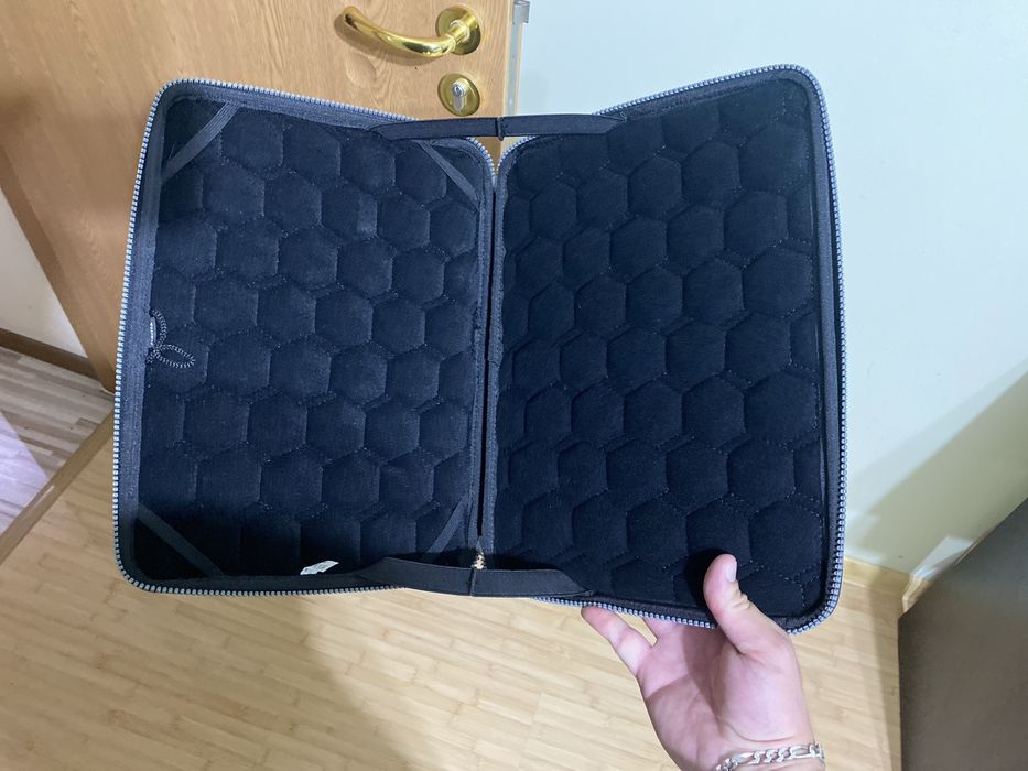 Hama husa rigidă pentru laptop „Protection”, până la 13.3" (34cm)