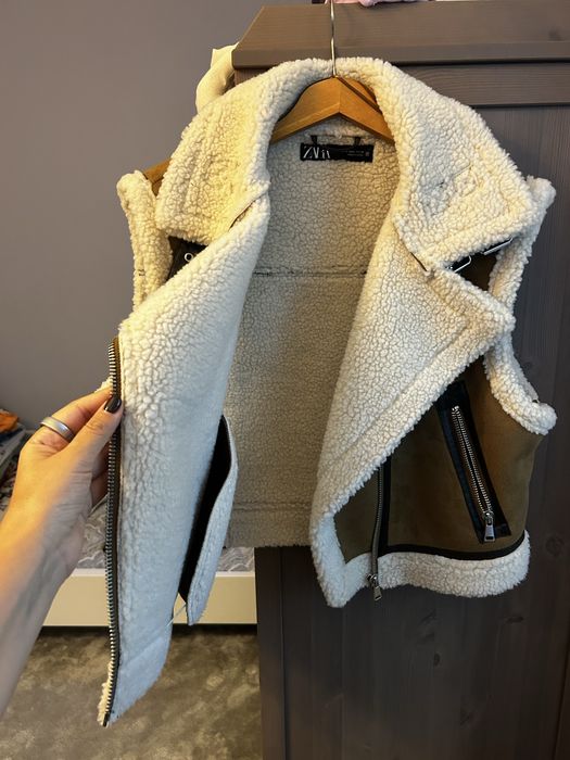 Пухкав елек ZARA