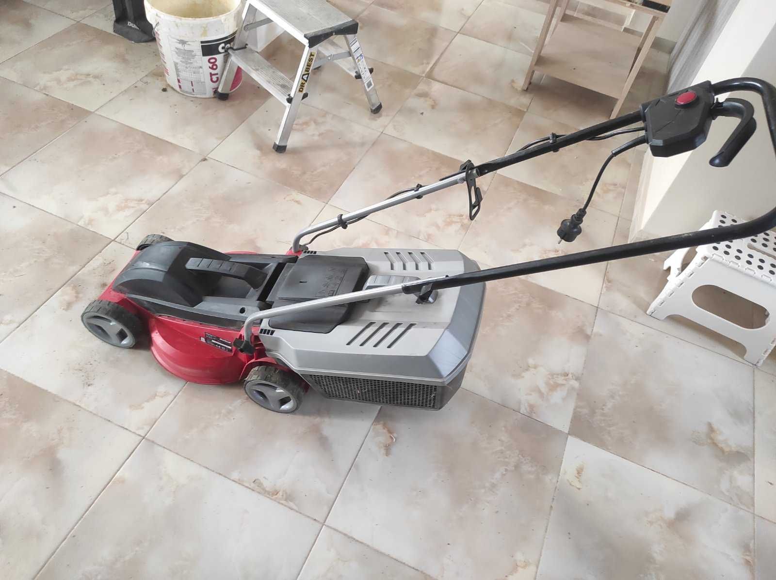 Електрическа косачка Einhell GC-EM 1030
