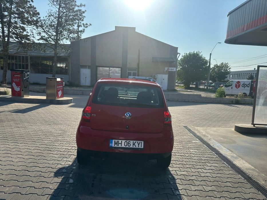 Volkswagen Fox 2006 – 1.2 benzină, manuală – 1.100 € negociabil