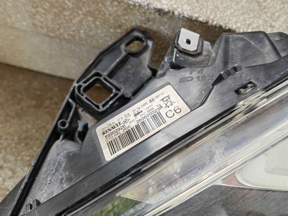 Фарове Renault Scenic 3 ляв десен / Фарове Рено Сценик 3 Оригинални