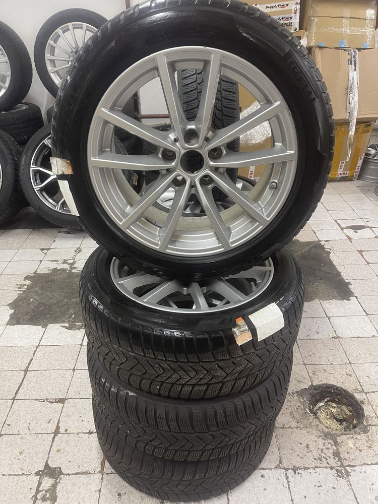 Bmw seria 3 G20 g21 Set jante cu cauciucuri iarna R17