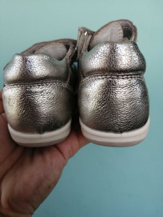 Încălțăminte fete mărimea 20