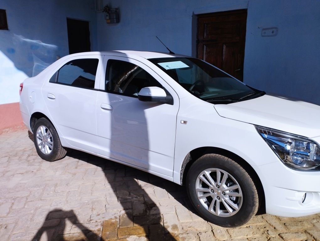 Chevrolet Cobalt 2024 white