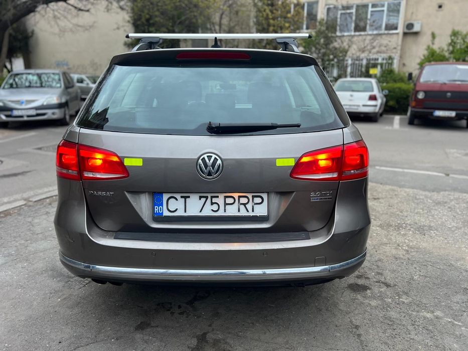 De vanzare : Volkswagen Passat B7 break 2012
