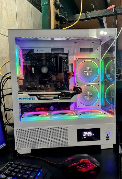 Unitate PC Gaming Ryzen 5 3600 video 8GB RX 570 16GB RAM SSD