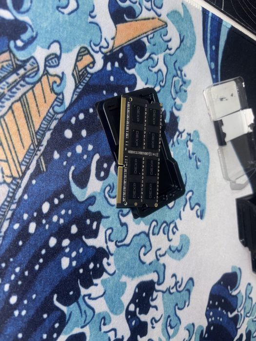 Опертивная память на ноутбук 4гб