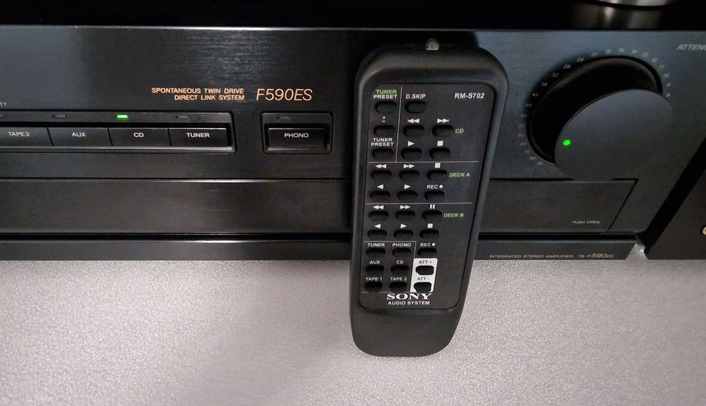 Amplificator Sony TA-F590 ES cu telecomanda