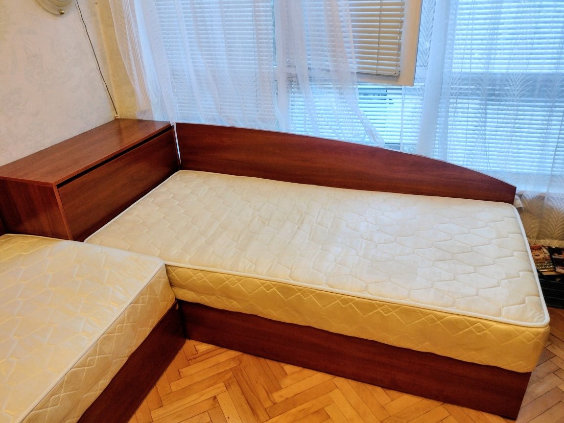 Ъглови легла с ракла