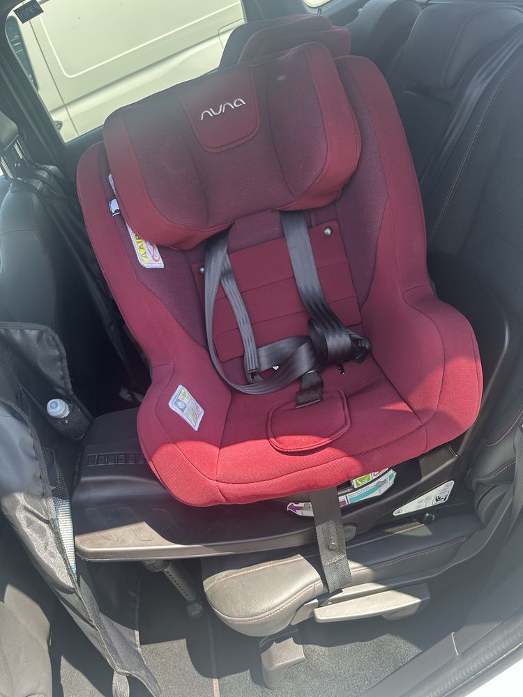 Nuna scaun auto cu isofix REBL 360 iSize Berry