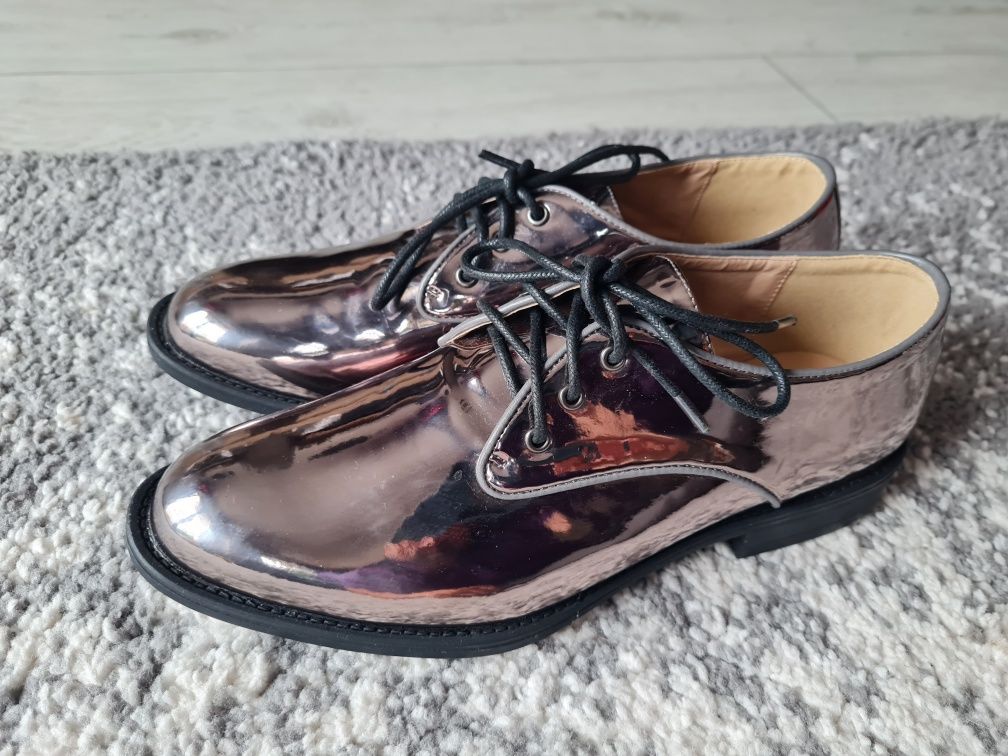 Pantofi piele dama culoare argintie - model oglinda  - marimea 39