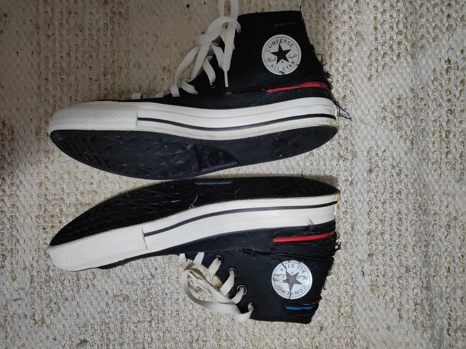 Кецове Converse.