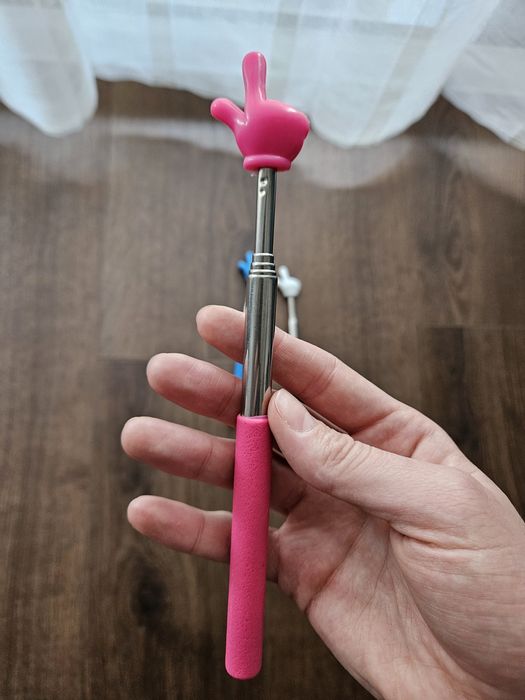 Aratatoare telescopice cu manuta || pointer telescopic