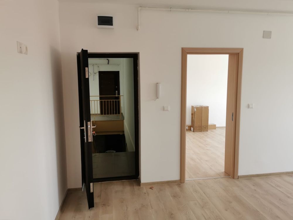Proprietar vând apartament 54 mp utili Girocului - Mures