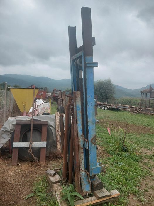 Vând braț încărcător perfect funcțional