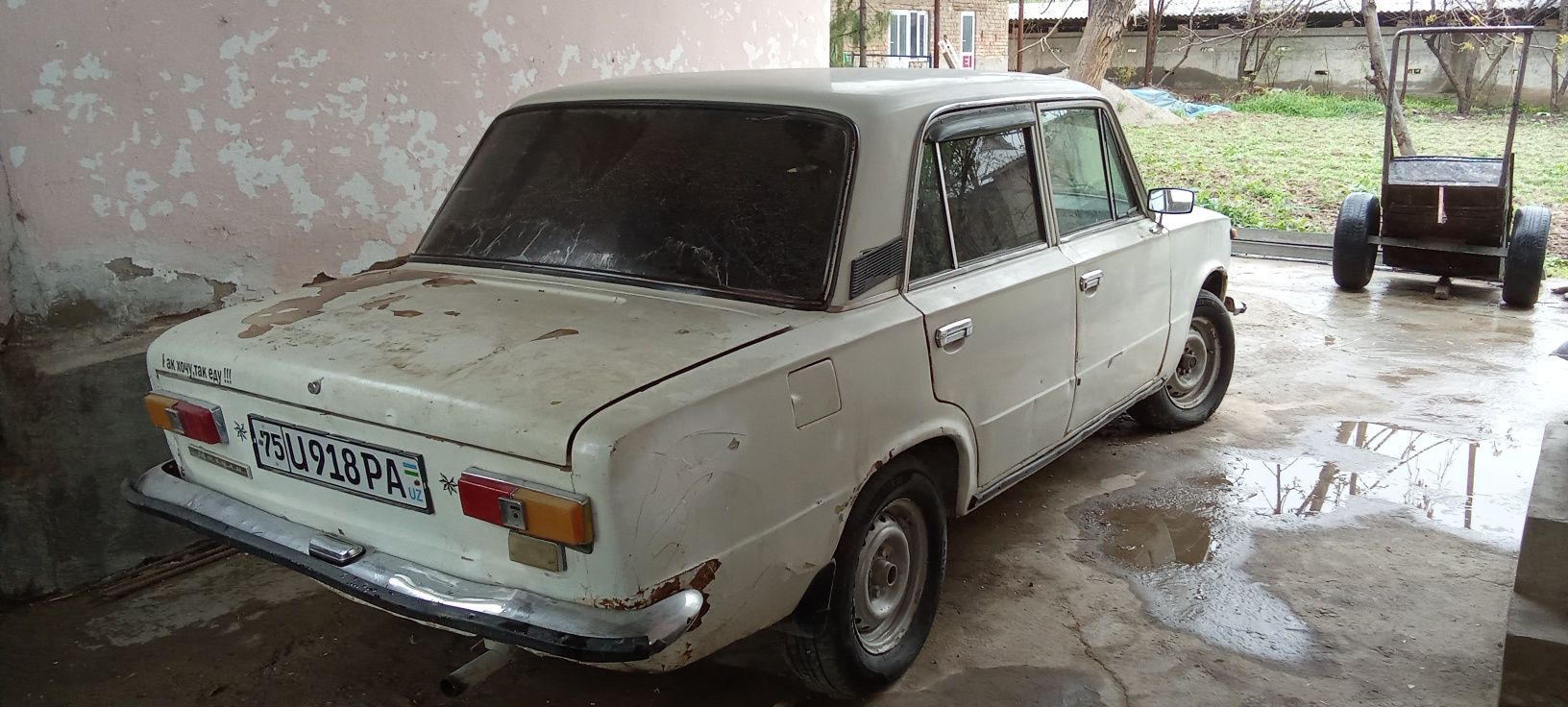 Vaz_21011_ djks2jkd