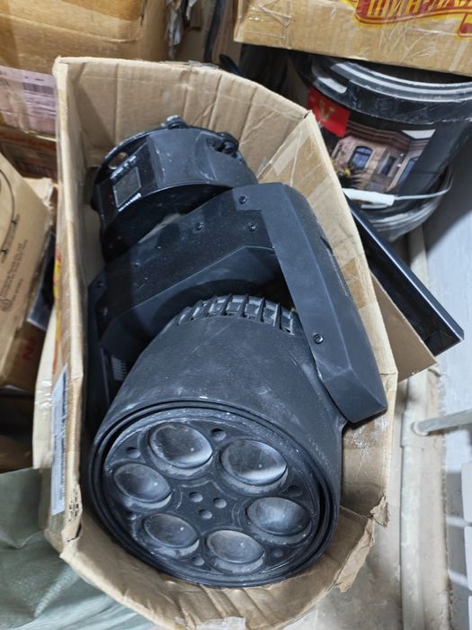 Для кино фотостудию светодиодная вращающаяся голова Evolite EVO Wash 6