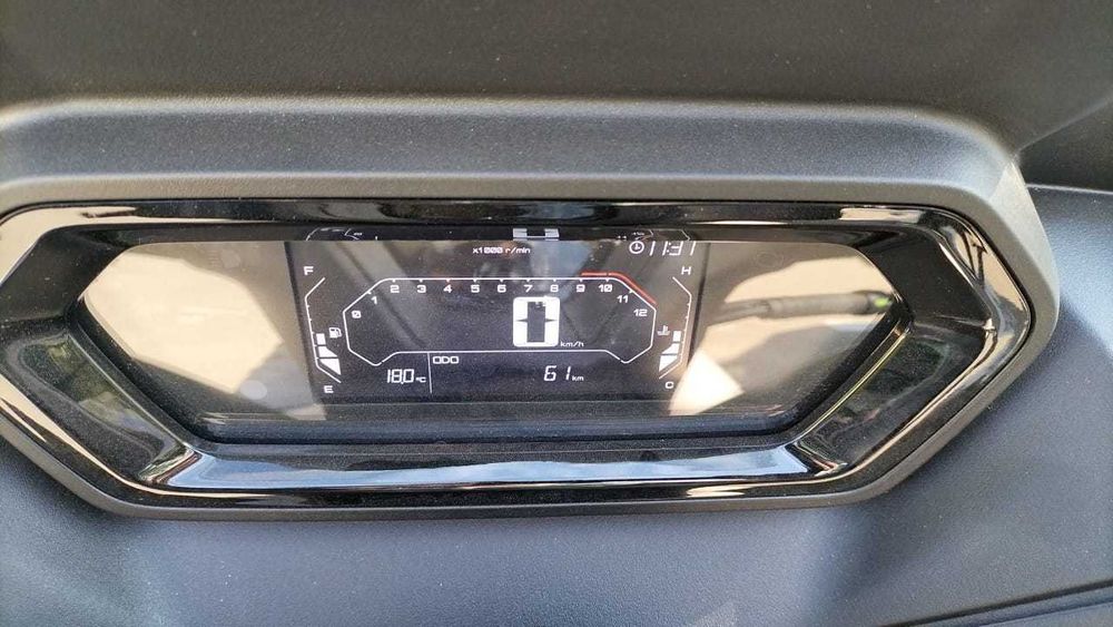 Yamaha XMAX 300 putin folosit