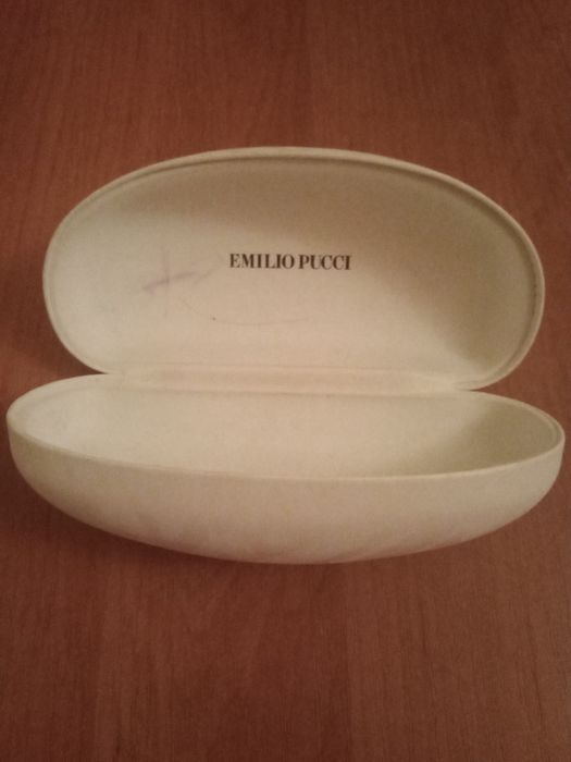 Футляр для очков.