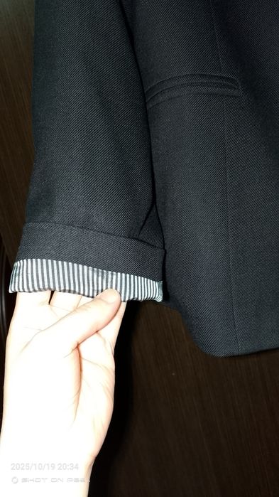 Женский костюм. Новый.