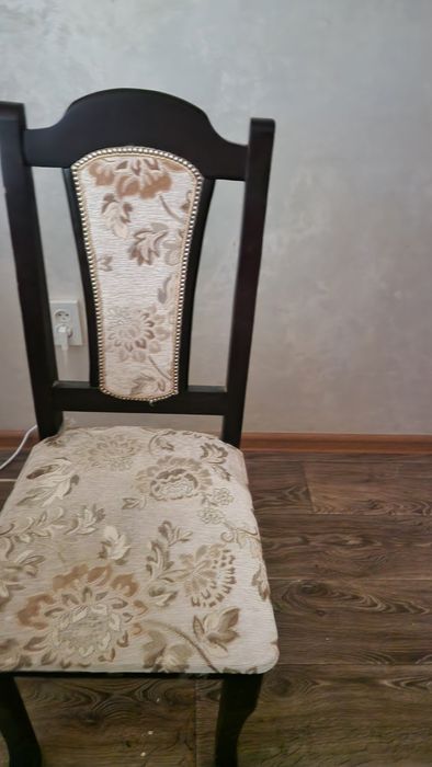 Продаю стулья турецкого производства
