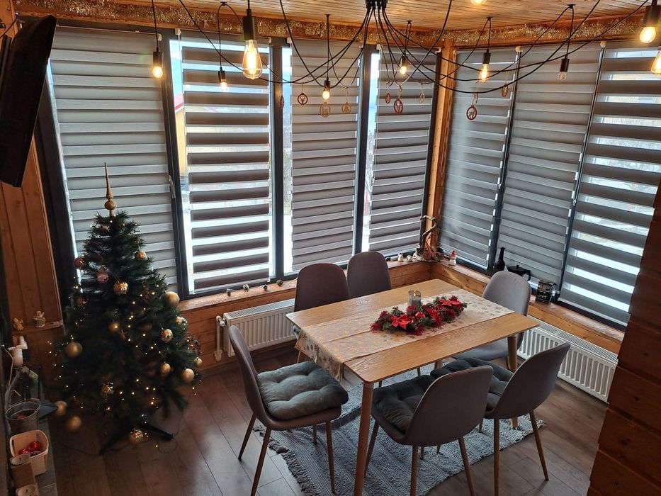 Cabana   în  Mtii Parâng . Zona Rusu